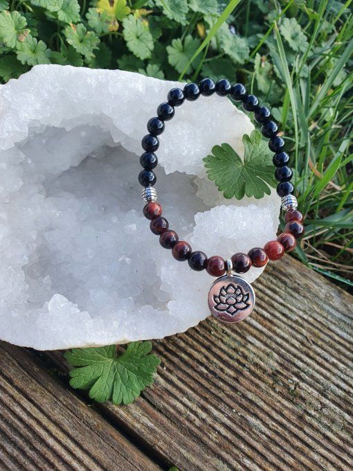 Oeil de tigre rouge et Onyx 6mm